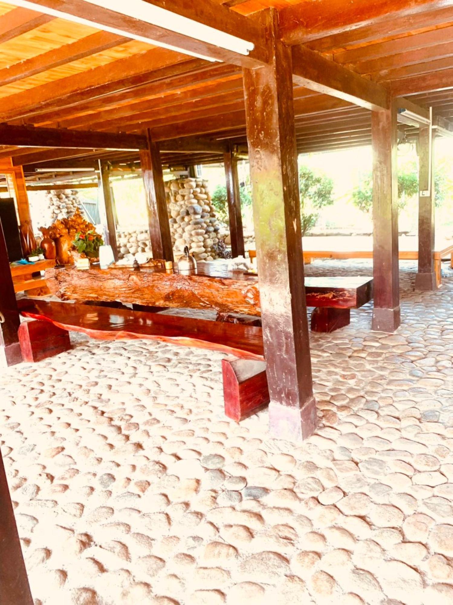 Homestay Nha Cua Mi - Mi'S House 옌바이 외부 사진