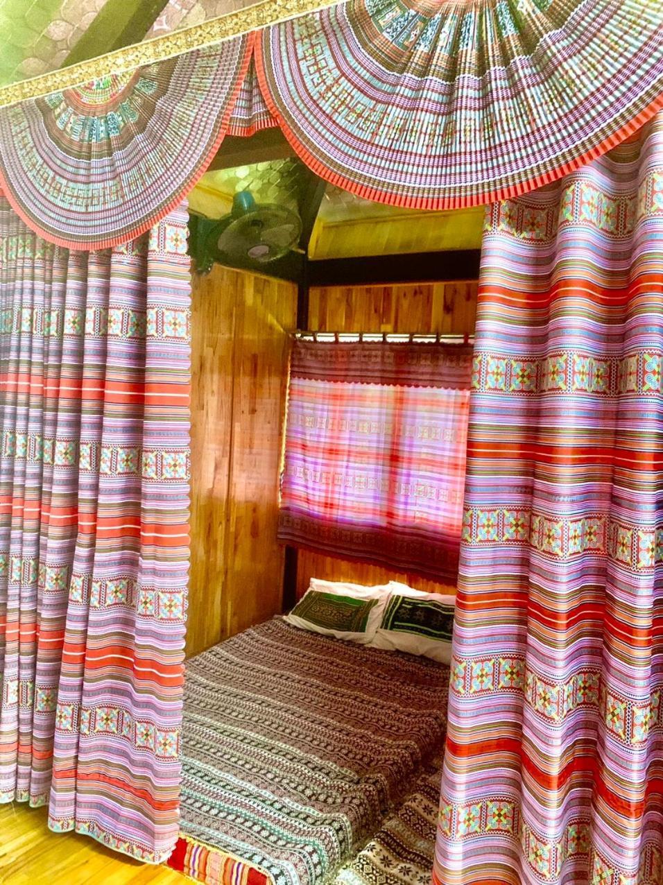 Homestay Nha Cua Mi - Mi'S House 옌바이 외부 사진